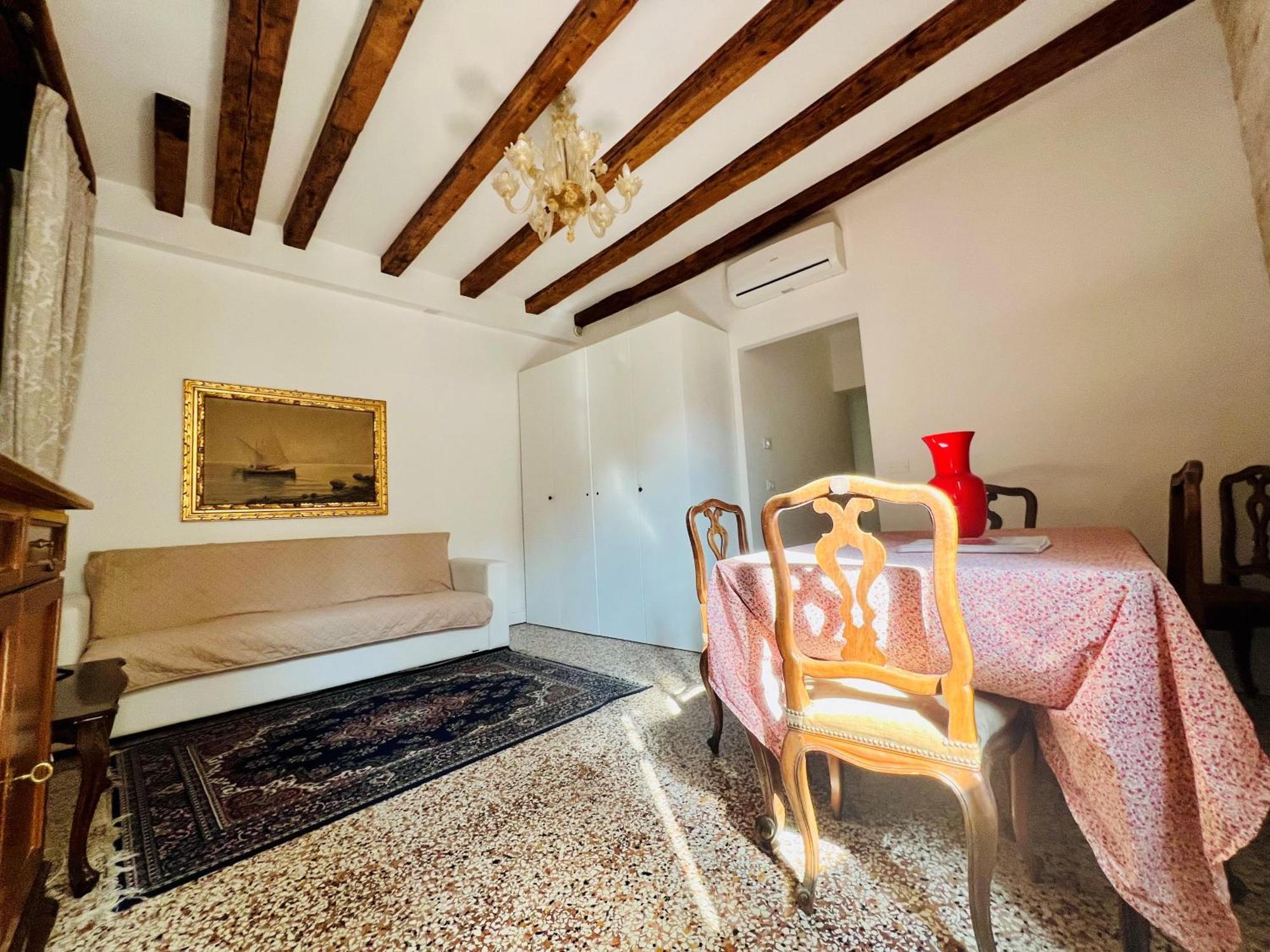 Ca Giovanni - Charmant And Exclusive Apartment Венеция Екстериор снимка